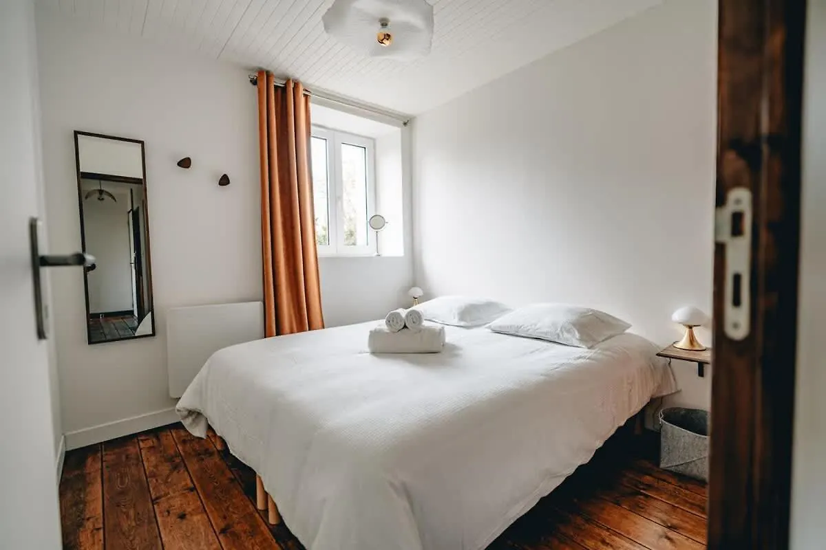 Semesterbostad Gite Ker Eost - Elegance & Charme Proche De La Mer Lantic Frankrike